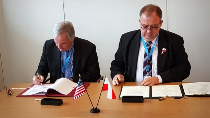 Podpisanie porozumienia o współpracy pomiędzy Polską a USA, fot. PAA