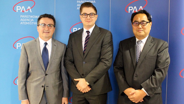 Nader Mamish, wiceprzewodniczący RCF, dr Łukasz Młynarkiewicz, p.o. Prezesa PAA oraz Masahiro Aoki, sekretarz RCF, fot. PAA
