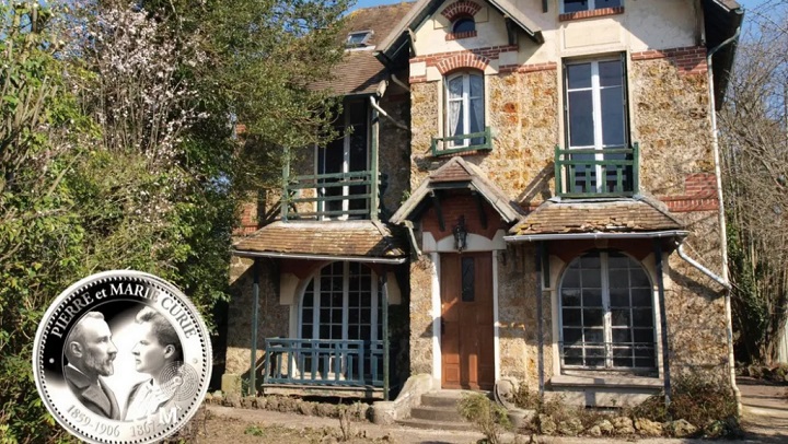 Domu „Petite Biche” w Saint-Rémy-lès-Chevreuse, fot. bellesdemeures.com